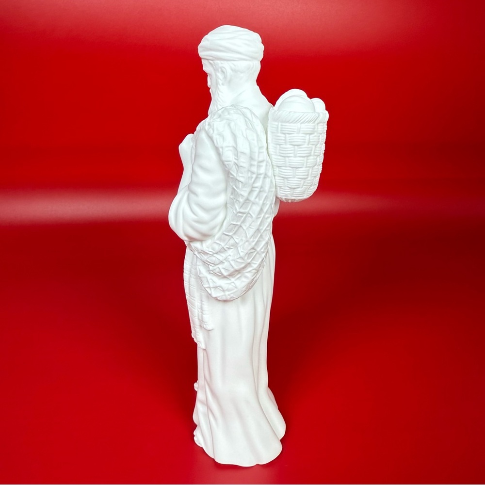 Lenox Nativity Fisherman Figurine White Porcelain Christmas Village Figure - Picture 12 of 12